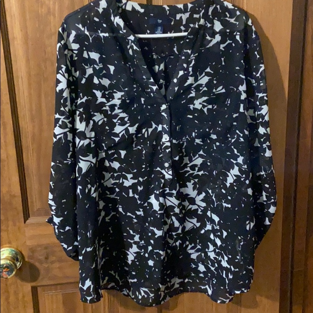 GAP Black and White Sheer Tunic